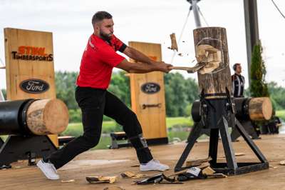 TIMBERSPORTS_GER_PRO_CH_21_AUERNHAMMER_STANDING_BLOCK_CHOP.jpg