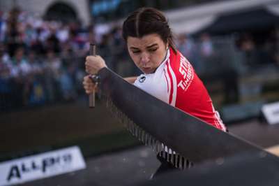 Timbersports_WWCH_Urbanova_MS_2708_1.jpg