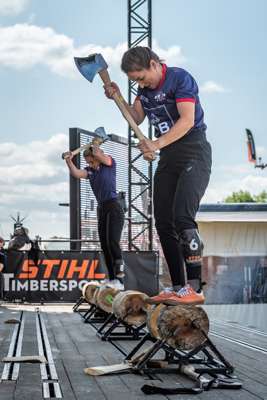 TIMBERSPORTS_GB_WCH2025_Lewis_Underhand Chop-31.jpg