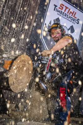 STIHL_TIMBERSPORTS_Danny_Martin_Hot_Saw.jpg