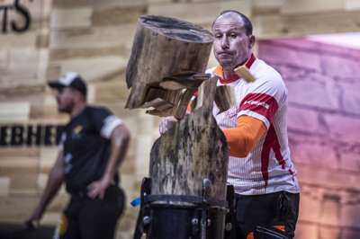 STIHL TIMBERSPORTS® World Championsship 2017_Jacek Groenwald_Standing Block Chop.jpg