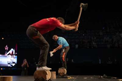 STIHL CAIRNS 402.jpg