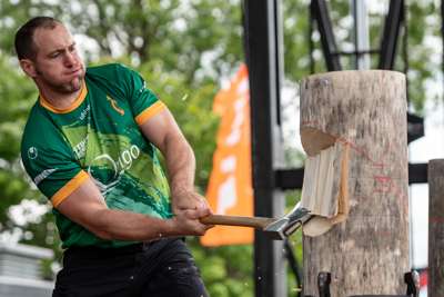 Timbersports_GBR_CH_2025_Gavin Thompson Standing Block Chop_26.jpg