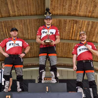 Podium.jpg