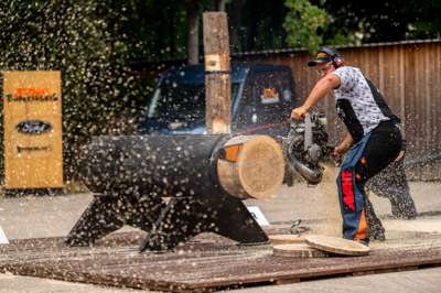 STIHL_TIMBERSPORTS_Ford_Transit_Cup_2022_Danny_Martin_Hot_Saw.jpg