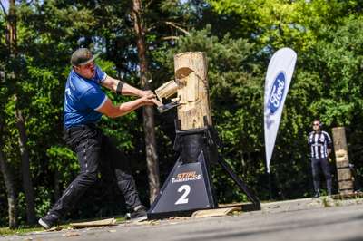 TIMBERSPORTS_FORD_RANGER_CUP_2021_VIELWERTH_STANDING_BLOCK_CHOP.jpg