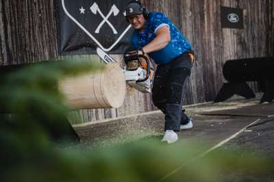 STIHL_TIMBERSPORTS_Denny_Vielwerth_Stock_Saw.jpg