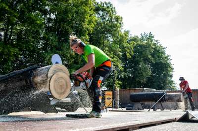 STIHL_TIMBERSPORTS_Alrun_Uebing_Stock_Saw.jpg