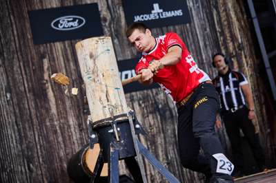STIHL_TIMBERSPORTS_Oliver_Reinhard_Standing_Block.jpg