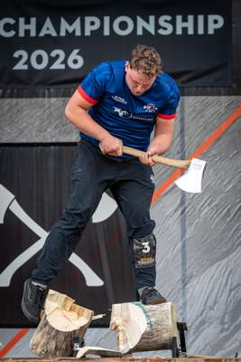 Rowan Luxton_Underhand Chop.jpg