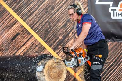Timbersports_GBR_WCH_2025_Justine Ellis Stock Saw_12.jpg