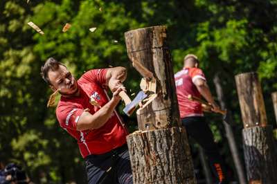 TIMBERSPORTS_FORD_RANGER_CUP_2021_WAGESREITER_SPRINGBOARD.jpg