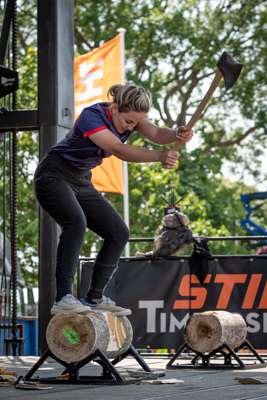 Timbersports_GBR_WCH_2025_Izzy Bignell Underhand Chop_33.jpg