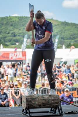 Timbersports_GBR_WCH_2025_Libby Arrowsmith Underhand Chop_41.jpg