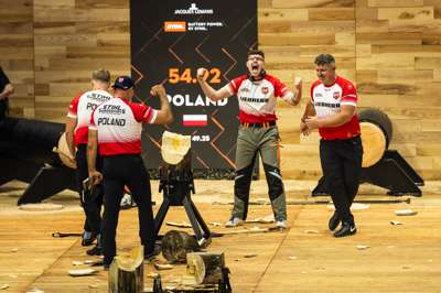 STIHL_TIMBERSPORTS_Team_Poland_WCH25_Celebration.jpg