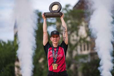 STIHL_TIMBERSPORTS_ Andrea Hand_Worldtitle.jpg