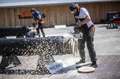 TIMBERSPORTS_FORD_RANGER_CUP_2021_SCHLESINGER_STOCK_SAW.jpg