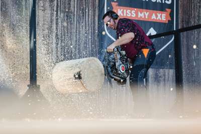 STIHL_TIMBERSPORTS_Nils_Mueller_Hot_Saw.jpg