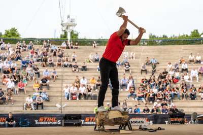 TIMBERSPORTS_GER_PRO_CH_21_AUERNHAMMER_UNDERHAND_CHOP.jpg