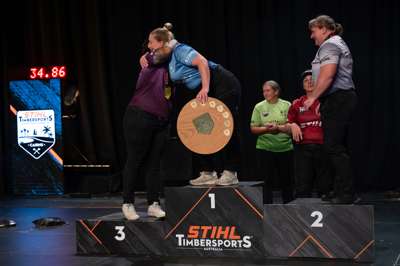 STIHL CAIRNS 180.jpg