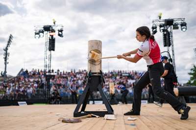 Timbersports_WWCH_Urbanova_AA_9208.jpg