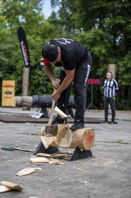 TIMBERSPORTS_FORD_RANGER_CUP_MARTIN_UNDERHAND_CHOP.jpg