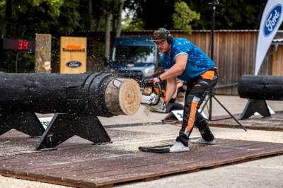 STIHL_TIMBERSPORTS_Ford_Transit_Cup_2022_Denny_Vielwerth_Stock_Saw.jpg