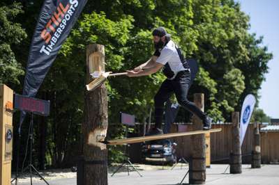 TIMBERSPORTS_FORD_RANGER_CUP_2021_SCHLESINGER_SPRINGBOARD.jpg